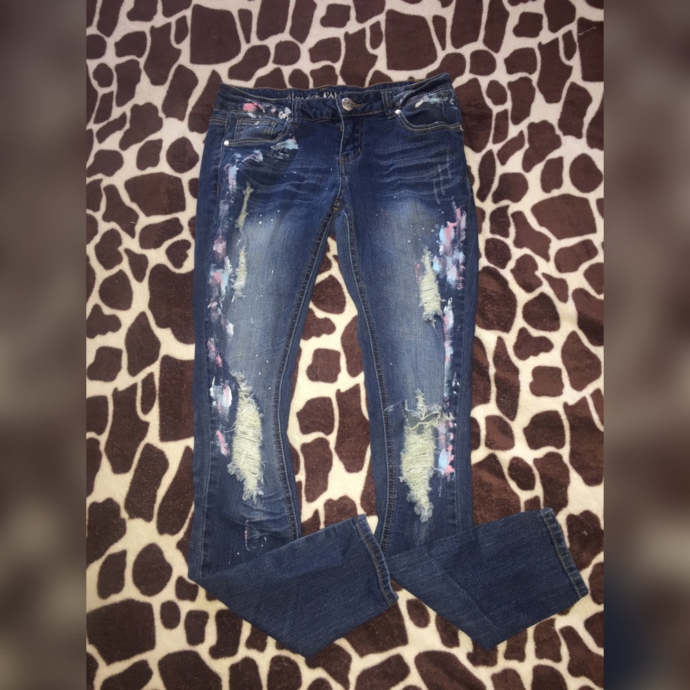 Almost Famous jeans size 3